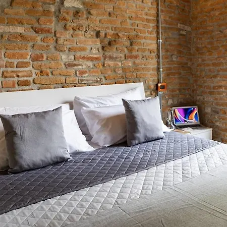 Canonica Brick Apartment Milan Exterior photo